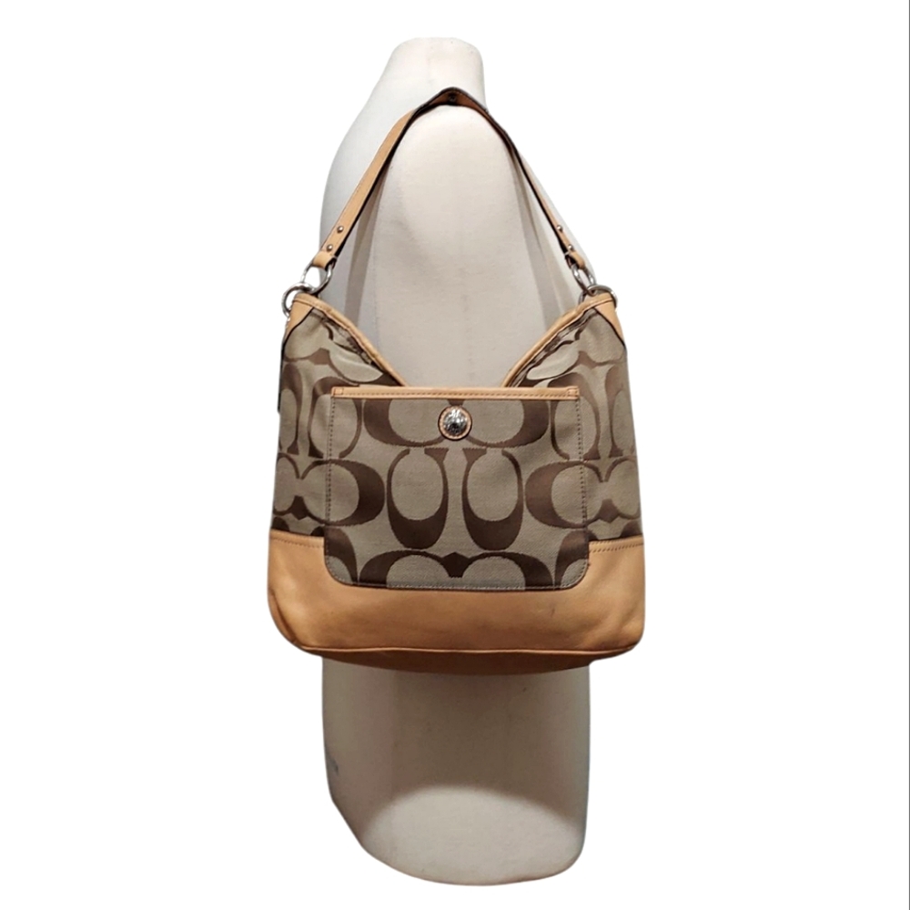 Coach Hamptons Weekend Jacquard & Leather Signature Shoulder Bag EUC - Picture 6 of 12